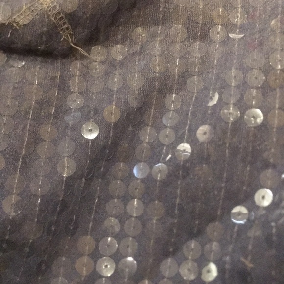 Sequin sweatshirt - Picture 2 of 5